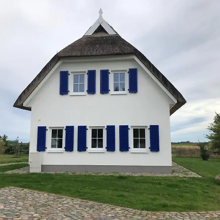 Hus Tina Ruegen Villa Trent