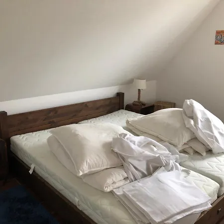 빌라 Hus Tina Ruegen