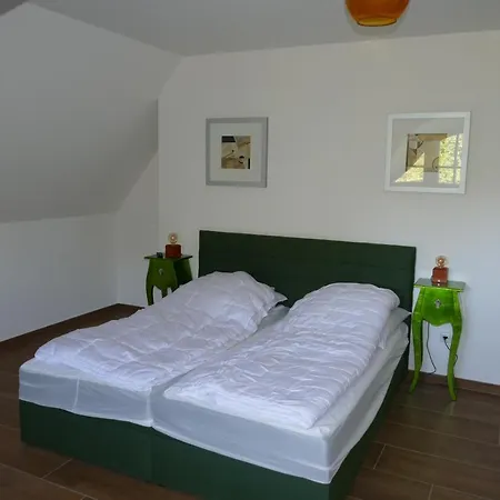 Hus Tina Ruegen Villa *