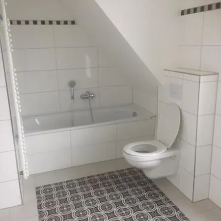 Hus Tina Ruegen Trent