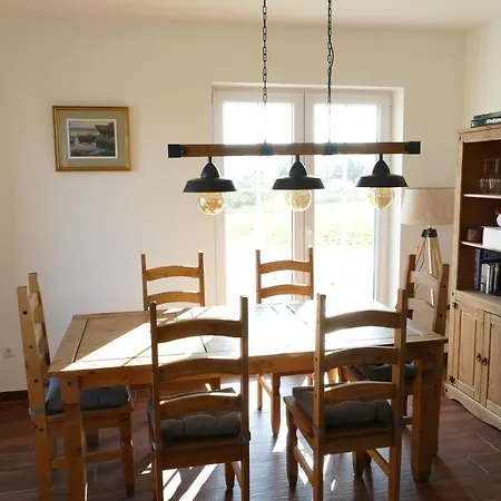 Hus Tina Ruegen 빌라